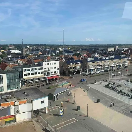 Aan Het In Aan Zee! * Zandvoort