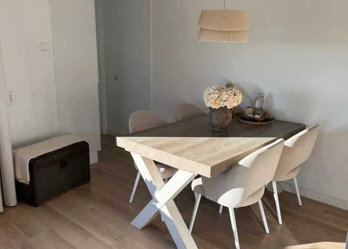 Sea La Vie- Aan Het In Aan Zee!